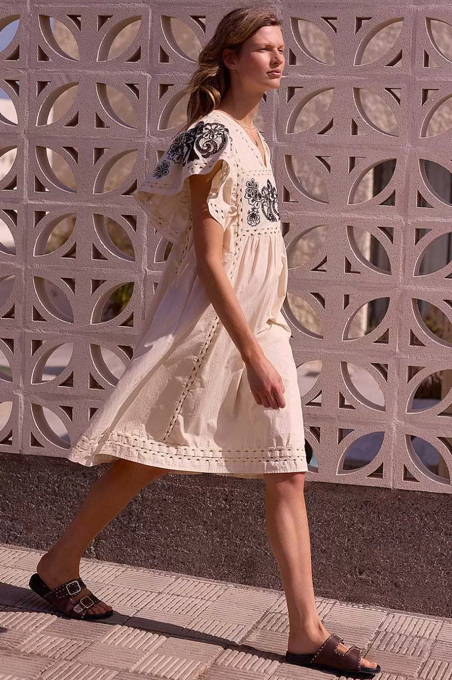 WYSE London Holiday-Calista Embroidered Dress - Ecru/Black