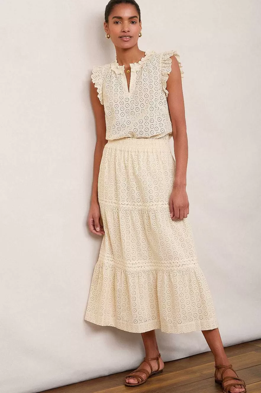 WYSE London Holiday-Felicity Broderie Skirt - Cream